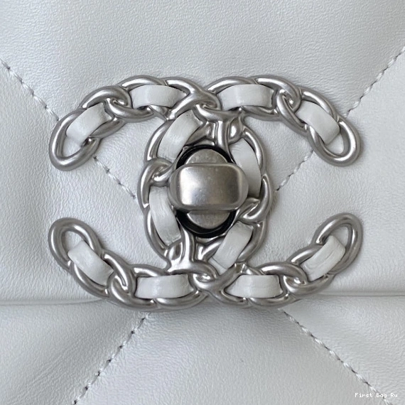 Firstbag Ru 19 CHANEL Handbag-26CM  0710